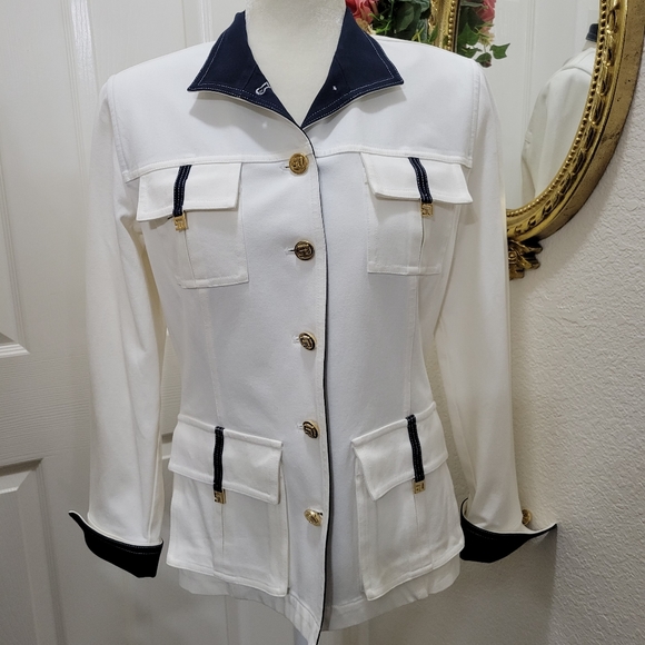 Jacket - Picture 2 of 15